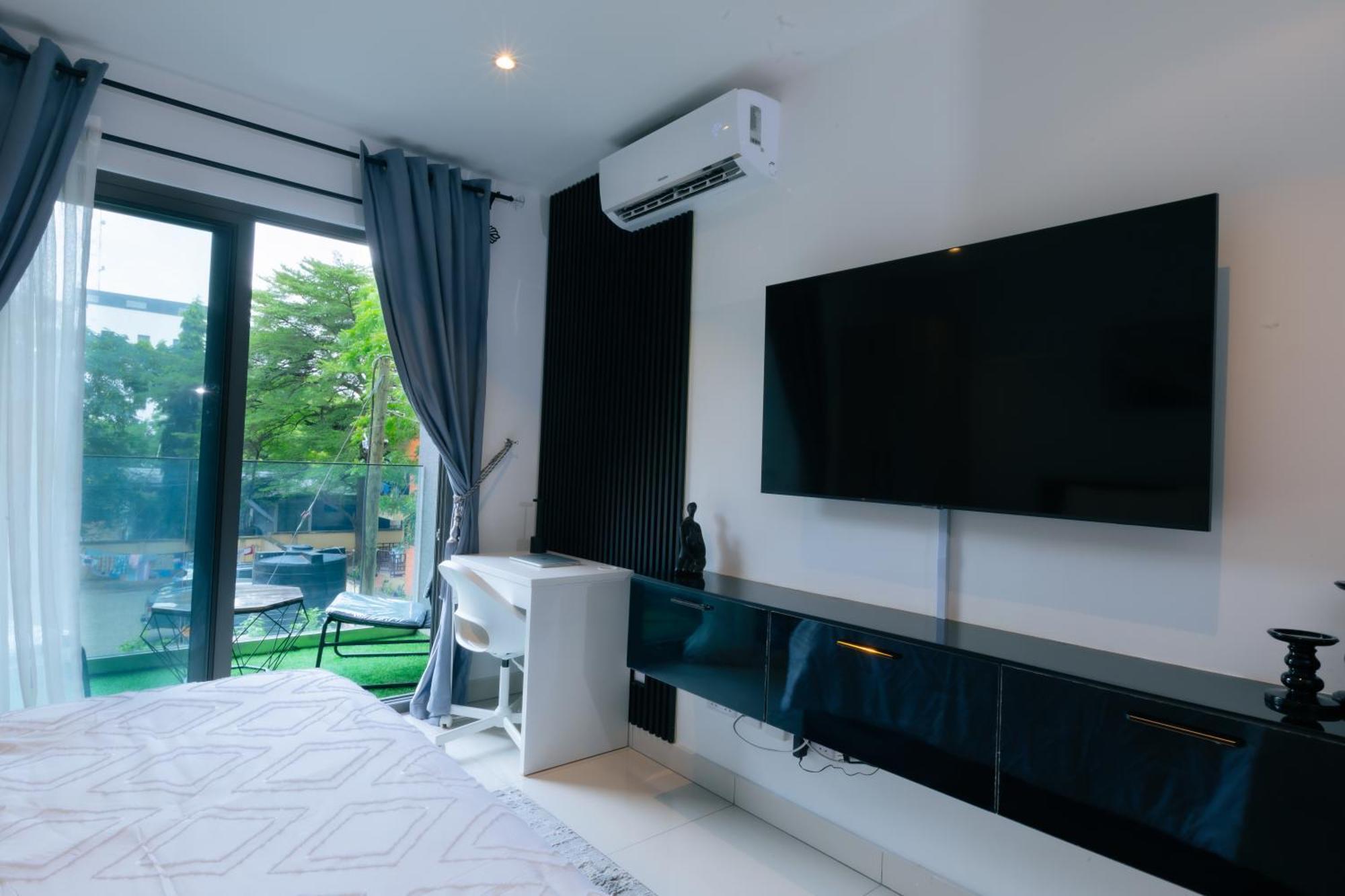 7 Minutes From The Airport - Chic Studio Accra Esterno foto
